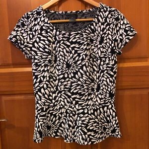 Ann Taylor Factory Textured design peplum Top